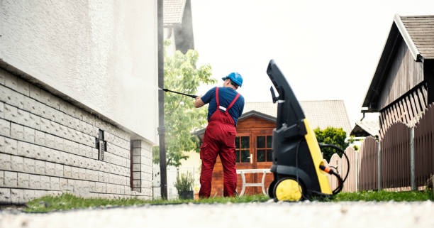 Animal Enclosure Cleaning in Live Oak, FL